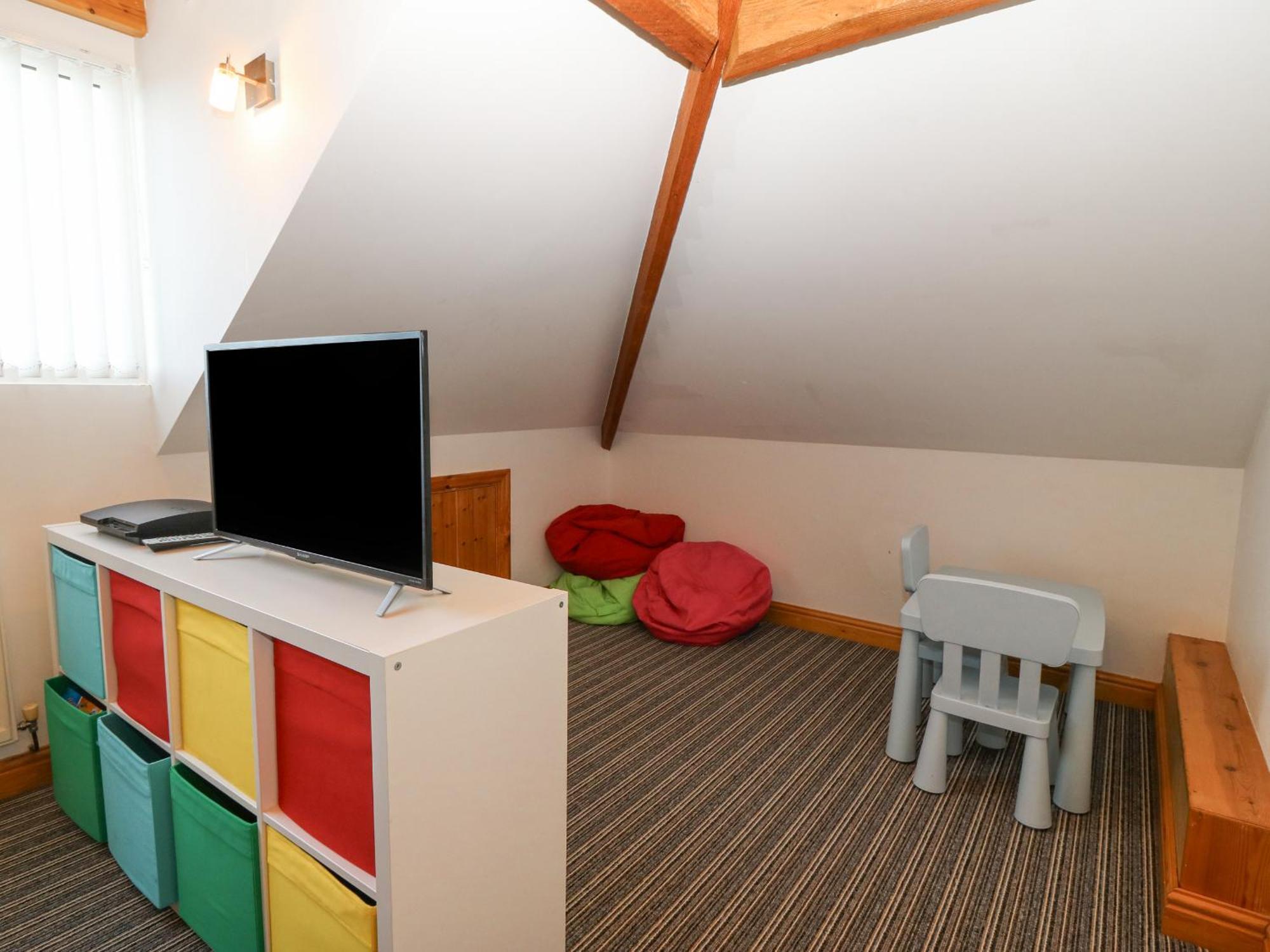 Coed Llai Villa Holyhead Eksteriør bilde