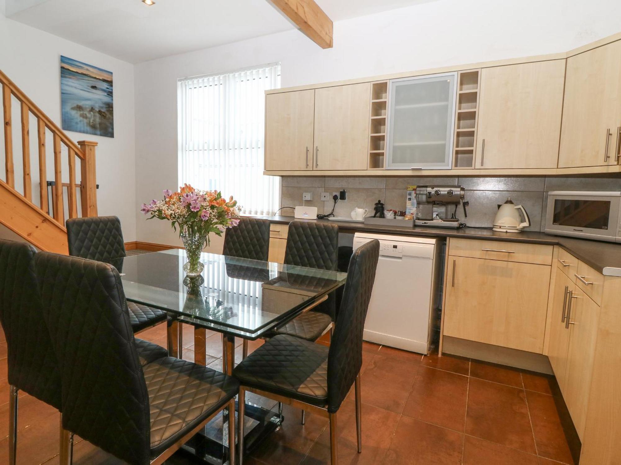 Coed Llai Villa Holyhead Eksteriør bilde