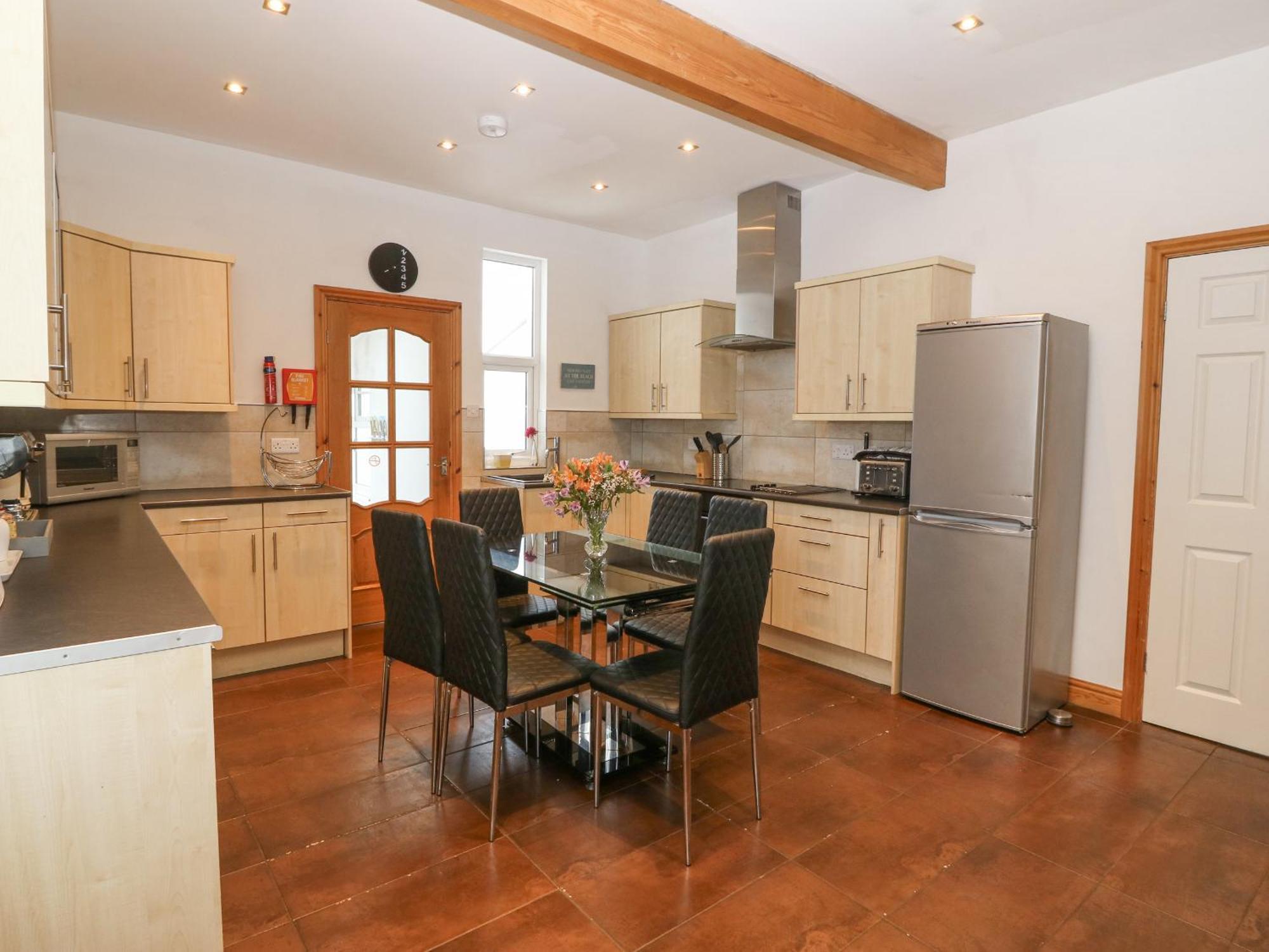 Coed Llai Villa Holyhead Eksteriør bilde